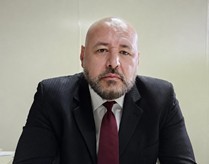 Dr. Márcio Dubugras