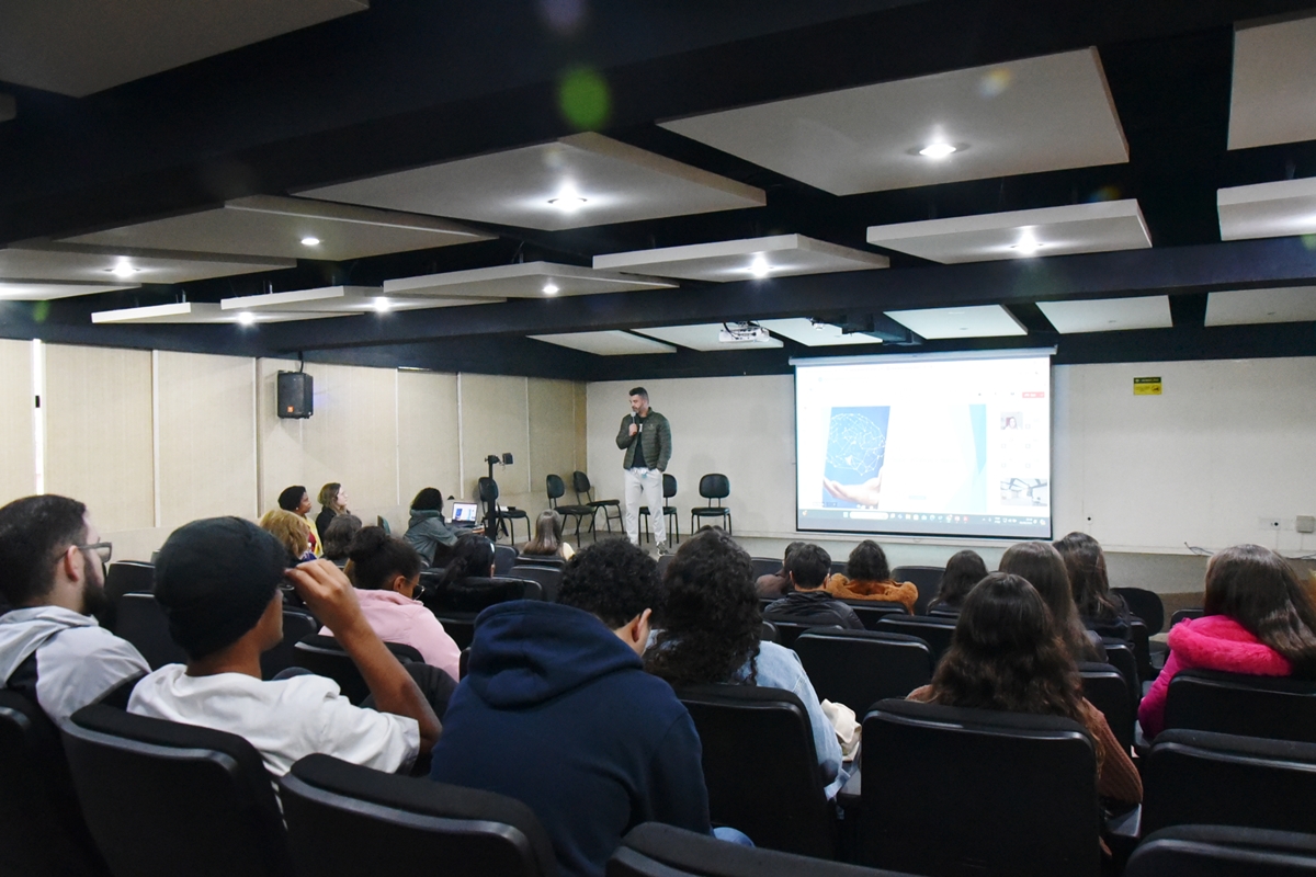 V Semana de Psicologia no Unifeso integra estudantes e profissionais experientes
